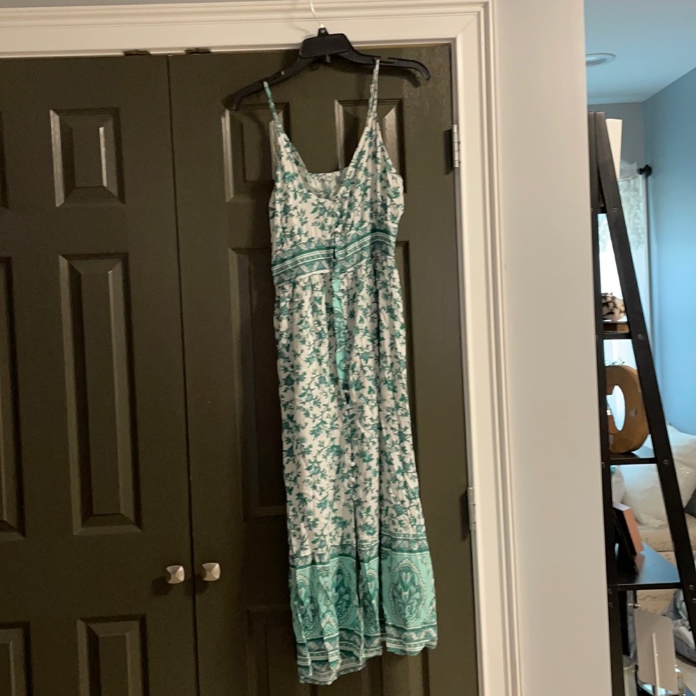 Button down dress. New with Tags!!!